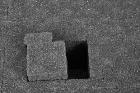 YATO SKRZYNKA NARZĘDZIOWA HERMETYCZNA NA KÓŁKACH 559 x 351 x 229mm