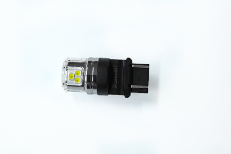 Żarówki P27/7 3157 LED BIAŁO POM USA ML4G3157