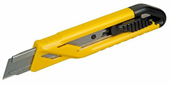 STANLEY NOŻYK  9mm OSTANLEY ŁAM. STANDARD